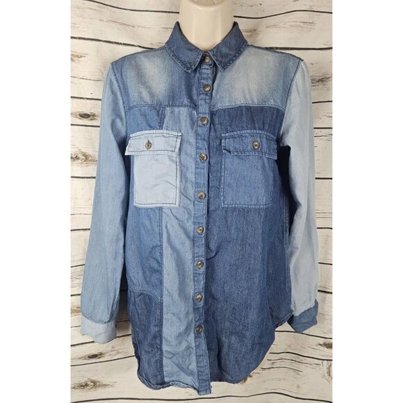 Anthropologie Tops - Anthropologie Pilcro Chambray Patchwork Top XS Denim Button Western Lyocell